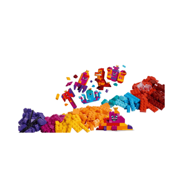 Build and rebuild THE LEGO MOVIE 2 character Queen Watevra Wa’Nabi in 15 different forms with 70825 Queen Watevra’s Build Whatever Box! LEGO The Movie 2 Queen Watevra's Build Whatever Box!