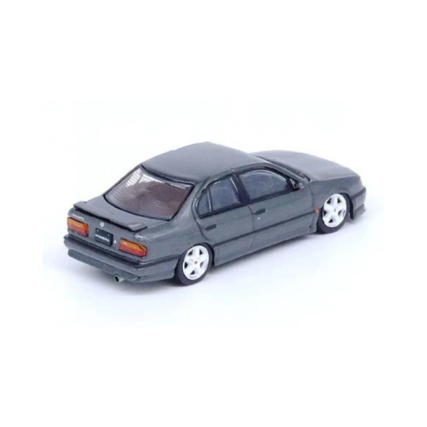 IN64-P10-GMG-1 Nissan Primera P10 Gun Metal Gray