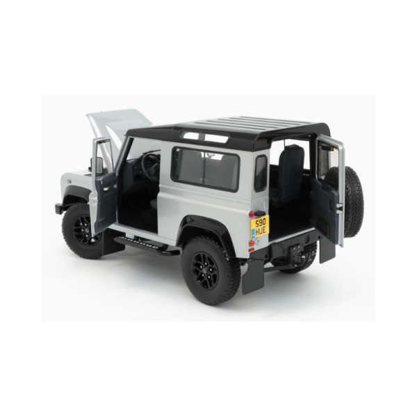 2015 Land Rover Defender 90 "2,000,000" Edition Indus Silver Metallic 810202