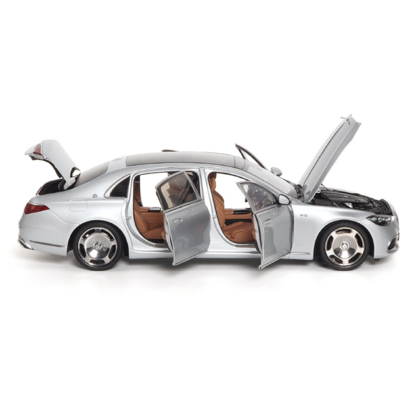 Mercedes-Maybach S-Class (2021) Hightech Silver 820118-1