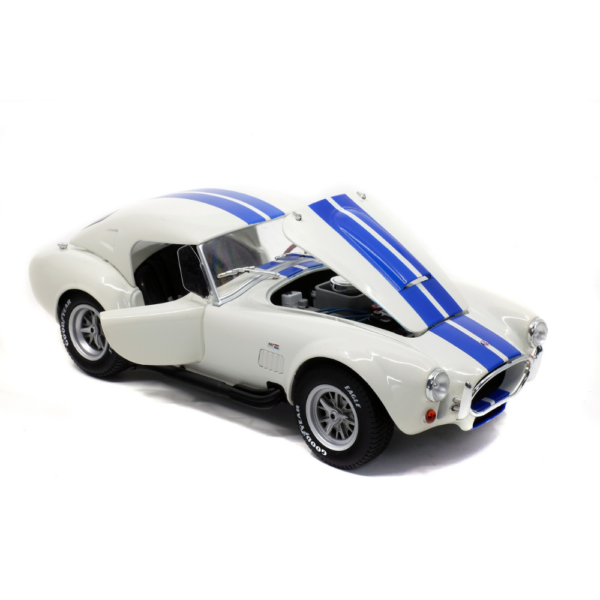 Shelby Cobra 427 SC (Wimbledon White) 1965 Shelby Cobra 427 S/C (Wimbledon White) 1965
