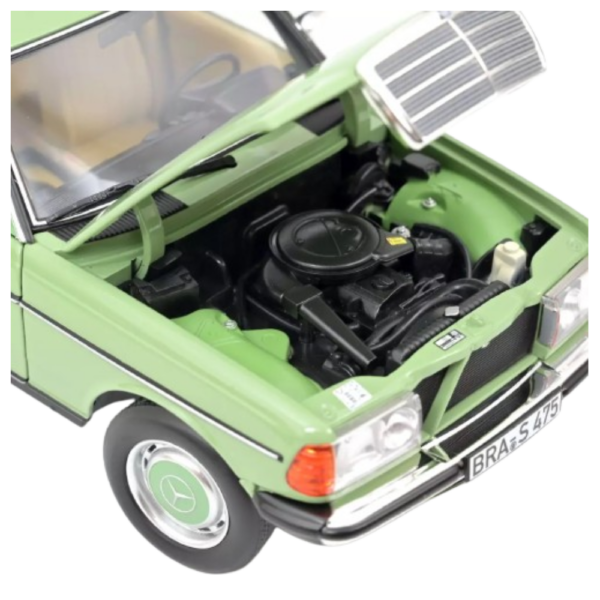 Norev 118 Mercedes-Benz 200 1982 (Light Green)