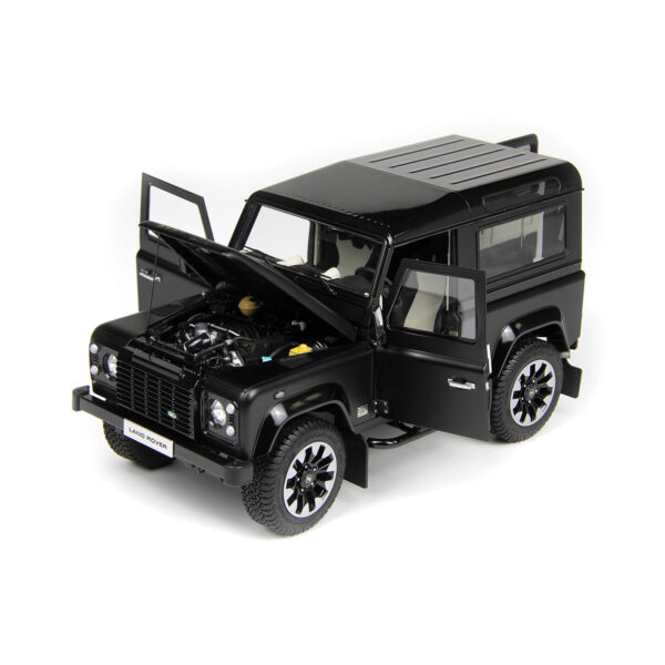 1/18 LCD Defender 90 Works V8 70th Edition (Black) 1/18 LCD Defender 90 Works V8 70th Edition (Black)