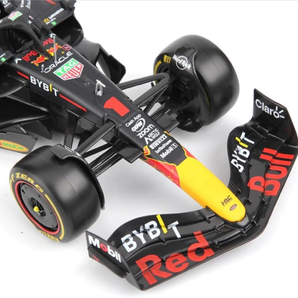 Bburago 1/24 F1 Model Car (Premium Version) Oracle Red Bull Racing 2023 RB19 #1 Max Verstappen 18-28030 Bburago 1/24 F1 Model Car (Premium Version) Oracle Red Bull Racing 2023 RB19 #1 Max Verstappen 18-28030