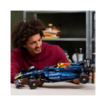 LEGO Exclusives Oracle Red Bull Racing RB20 F1 Car 42206-2