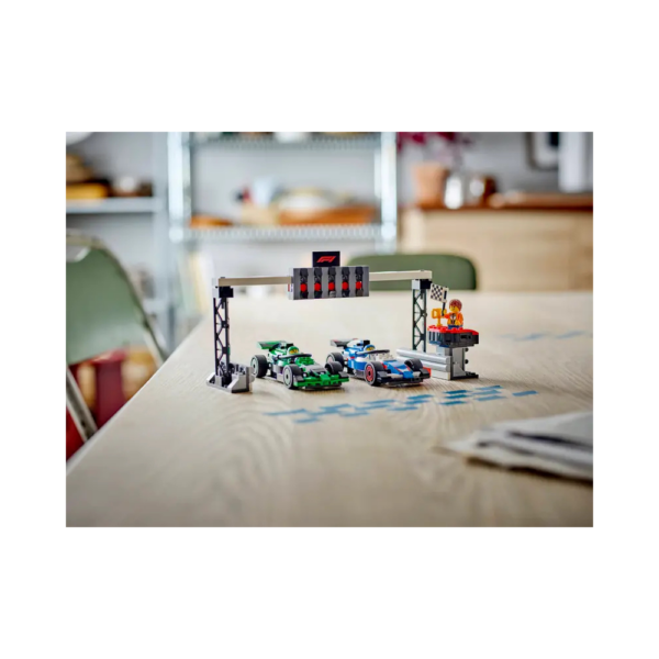 Lego City F1 Grid with VCARB & Sauber Race Cars 60474
