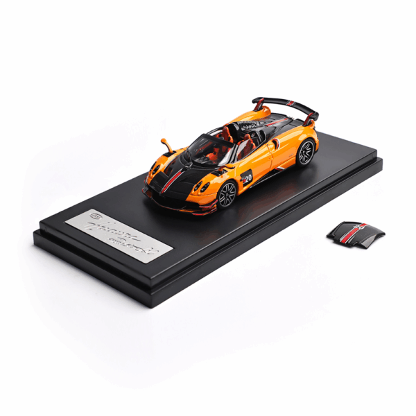 LCD 1/64 Pagani Huayra Roadster BC Orange LCD 1/64 Pagani Huayra Roadster BC Orange