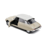Solido 118 Citroën D Special (Beige Albatros) 1972-1