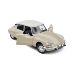 Solido 118 Citroën D Special (Beige Albatros) 1972