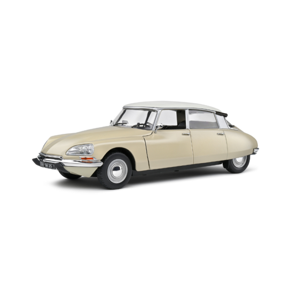 Solido 118 Citroën D Special (Beige Albatros) 1972-2