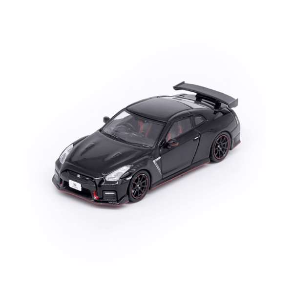 INNO64 Nissan GTR R35 Nismo Black INNO64 Nissan GTR R35 Nismo Black