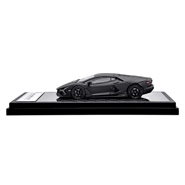LCD 1/64 Lamborghini Revuelto (Black color) LCD 1/64 Lamborghini Revuelto (Black color)