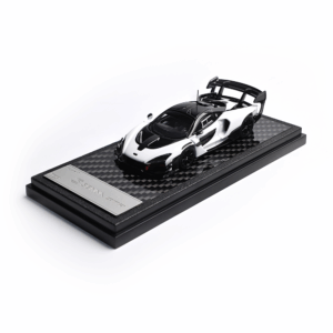 1:64 LCD McLaren Senna GTR (White)