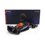 Bburago 124 F1 Model Car Red Bull RB19 2023 #1 MAX VERSTAPPEN With Pilot and Showcase 18-28030-V-MIAMI-1