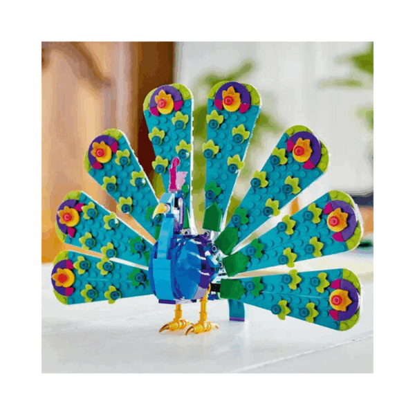 LEGO Creator 3 in 1 Exotic Peacock 31157-2 LEGO Creator 3 in 1 Exotic Peacock 31157