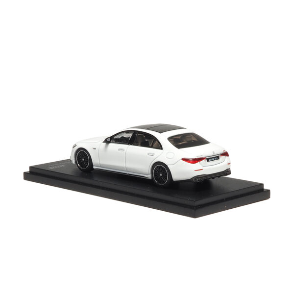 ARBOX 1/64 Mercedes-AMG S 63 E Performance - 2023 - Opalith white ARBOX 1/64 Mercedes-AMG S 63 E Performance - 2023 - Opalith white