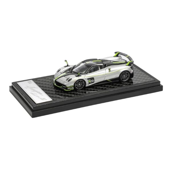 LCD 1/64 Pagani Huayra Roadster BC Silver/Green LCD 1/64 Pagani Huayra Roadster BC Silver/Green