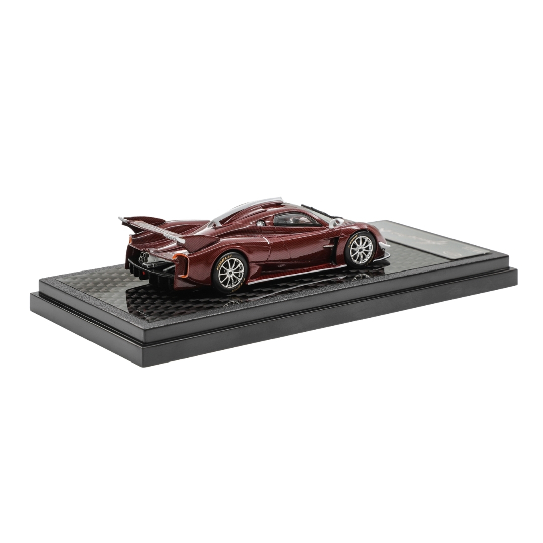 LCD 1/64 Pagani Huayra R (Carbon Red)