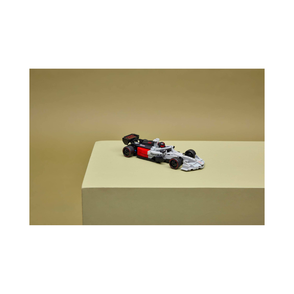 LEGO Speed Champions Audi Revolut F1 Team R26 Race Car 77259-5
