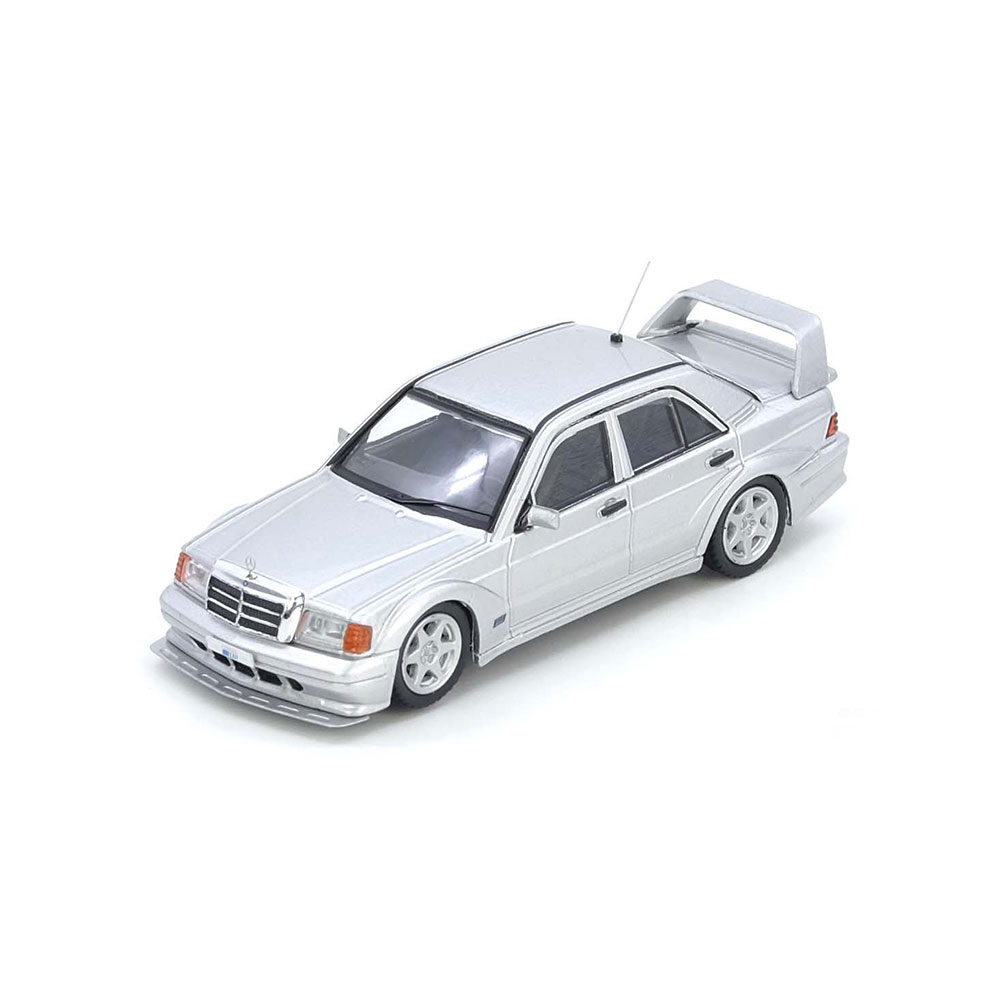 INNO64 Mercedes Benz 190E Silver